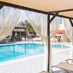 Hotel de apartamente Saint Peter Bay