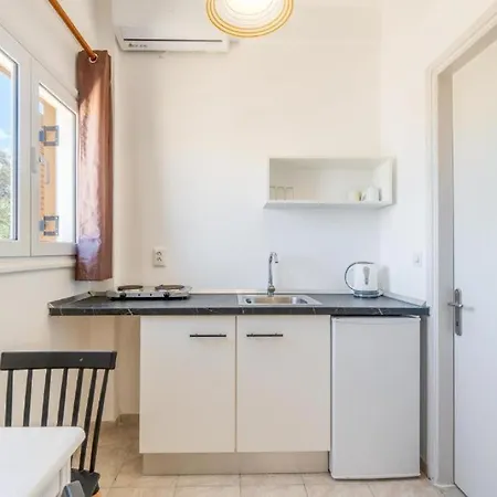 Sandy Complex - Annexe Building *