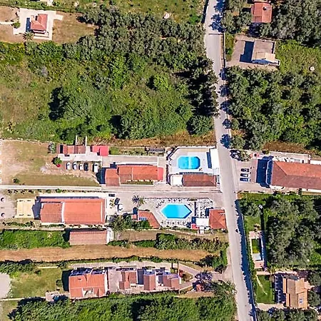 Aparthotel Saint Peter Bay 3*